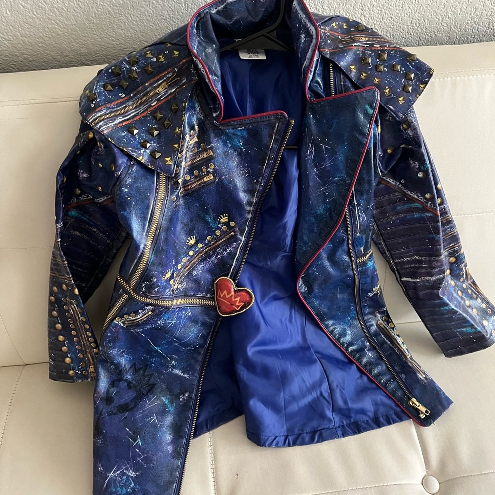 Disney store Descendants Evie costume! Like new!